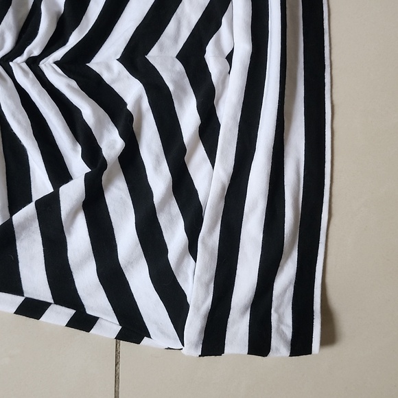 Bebe "Barbie" Black and White Stripe Stretch Tube Top - Picture 3 of 5